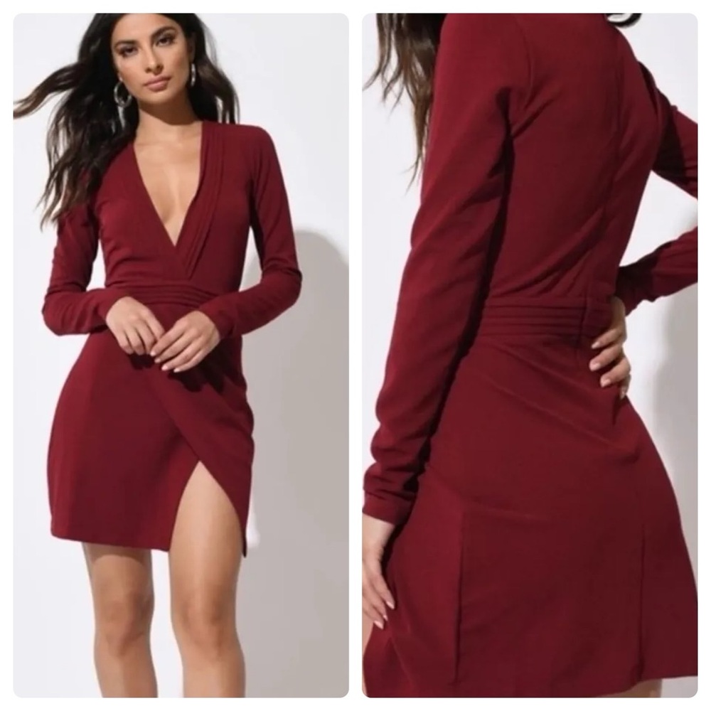 TOBI Ava Dress NEW Wine Burgundy Red Bodycon Plunging V Neck Size Small